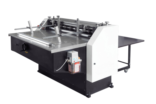 GR-1300 Automatische kartonnen snijmachine 1