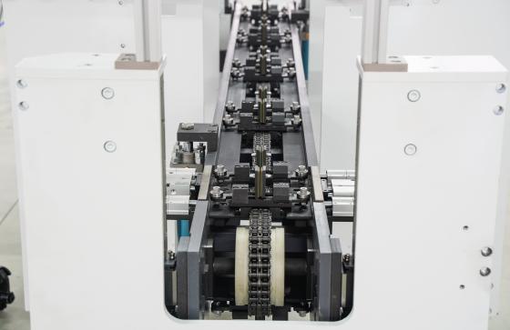 PRY-450A-apparaat voor het inbrengen van touwen in papieren zakken 5