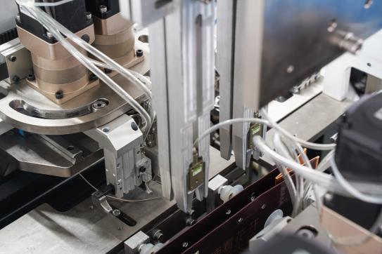 PRY-450A-apparaat voor het inbrengen van touwen in papieren zakken 10