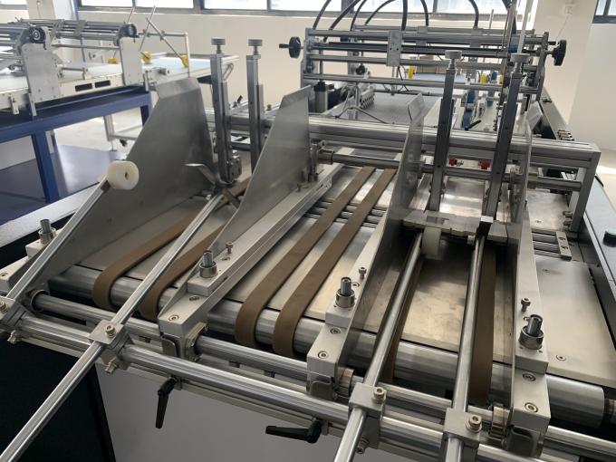 PRY-850 Applicator machine voor dubbelzijdige banden Niet-geweefde toepassing voor textiel en grondstoffen 2