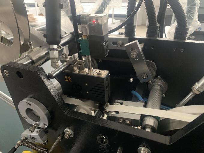PRY-850 Applicator machine voor dubbelzijdige banden Niet-geweefde toepassing voor textiel en grondstoffen 4