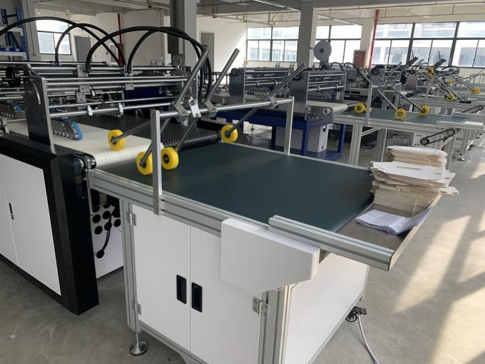 PRY-850 Applicator machine voor dubbelzijdige banden Niet-geweefde toepassing voor textiel en grondstoffen 6